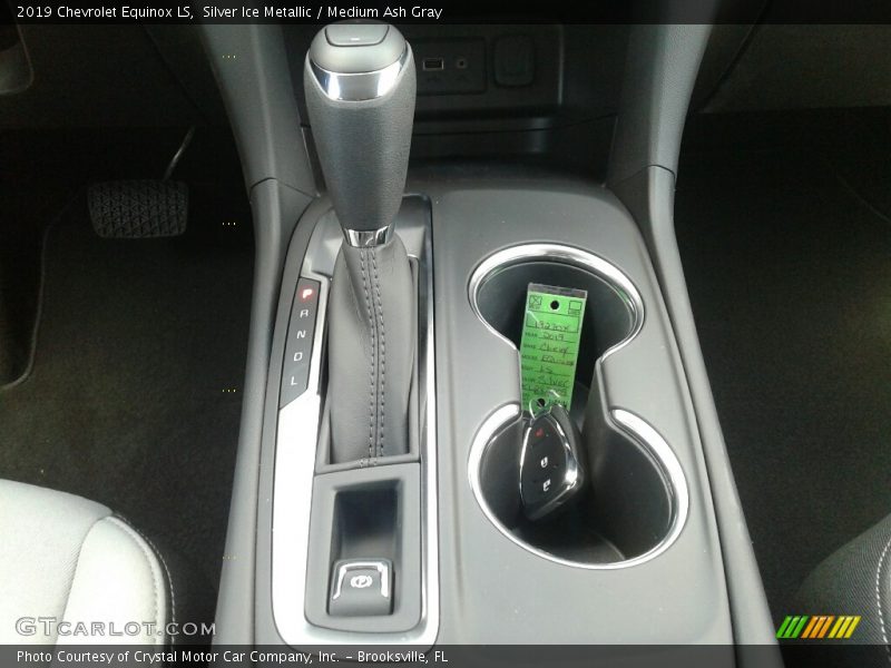 Silver Ice Metallic / Medium Ash Gray 2019 Chevrolet Equinox LS