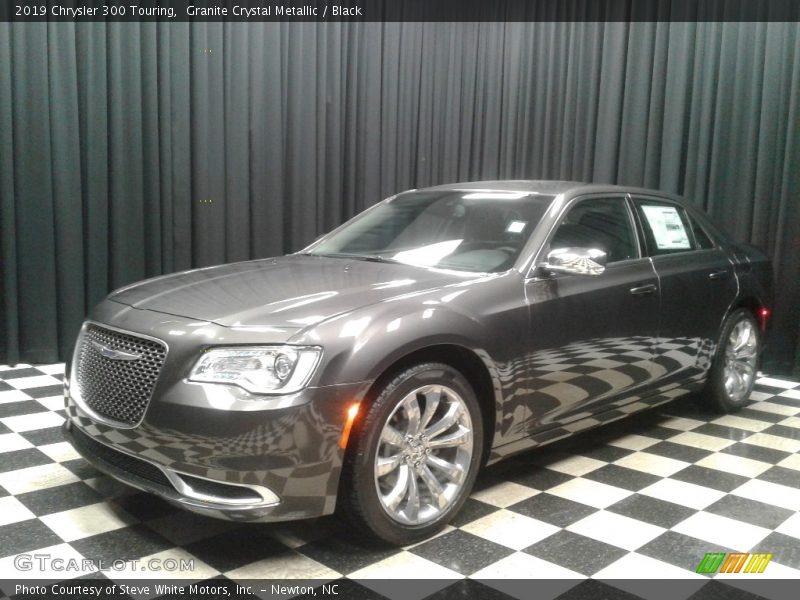 Granite Crystal Metallic / Black 2019 Chrysler 300 Touring