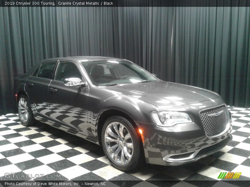 Granite Crystal Metallic / Black 2019 Chrysler 300 Touring