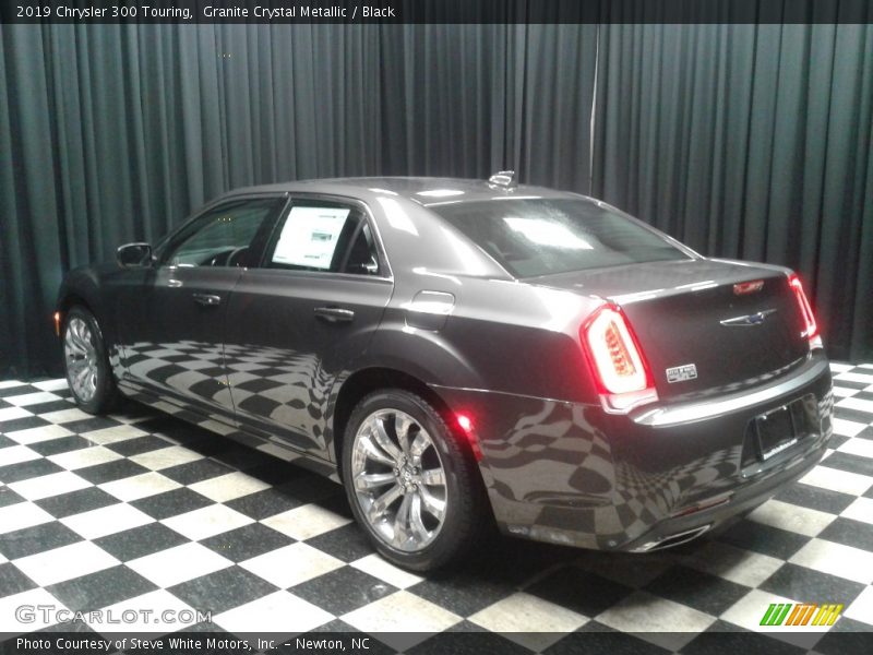 Granite Crystal Metallic / Black 2019 Chrysler 300 Touring