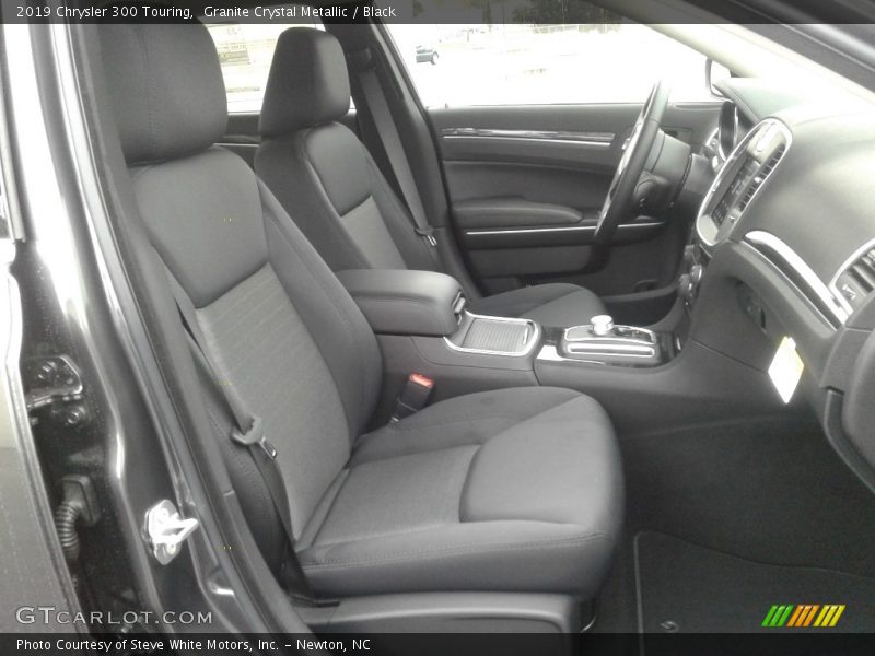 Granite Crystal Metallic / Black 2019 Chrysler 300 Touring