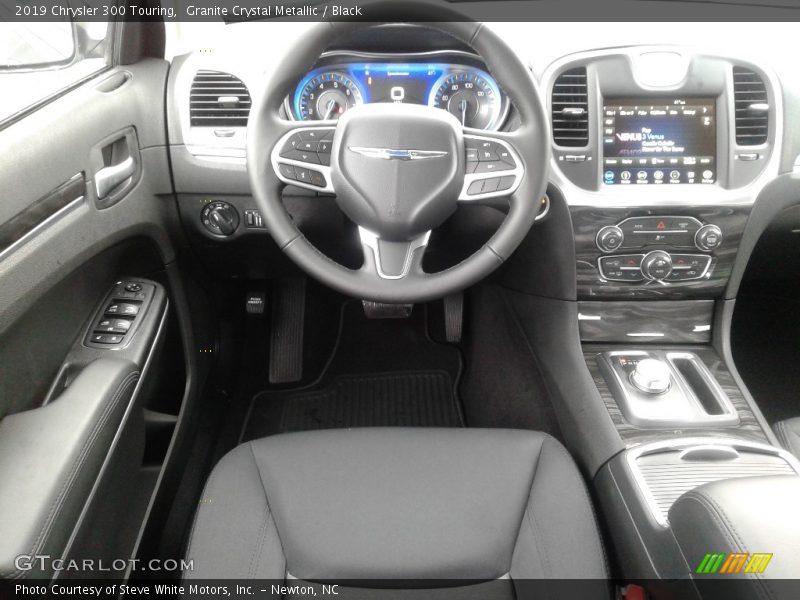 Granite Crystal Metallic / Black 2019 Chrysler 300 Touring