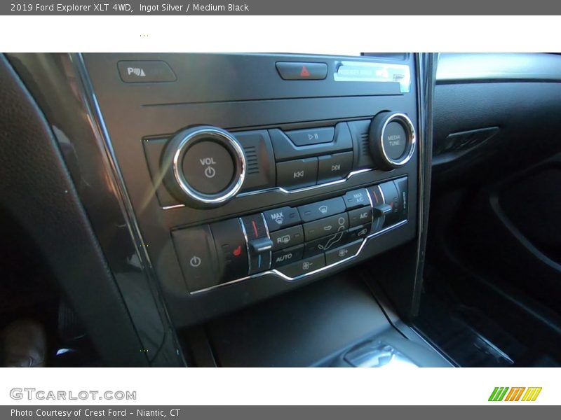 Ingot Silver / Medium Black 2019 Ford Explorer XLT 4WD