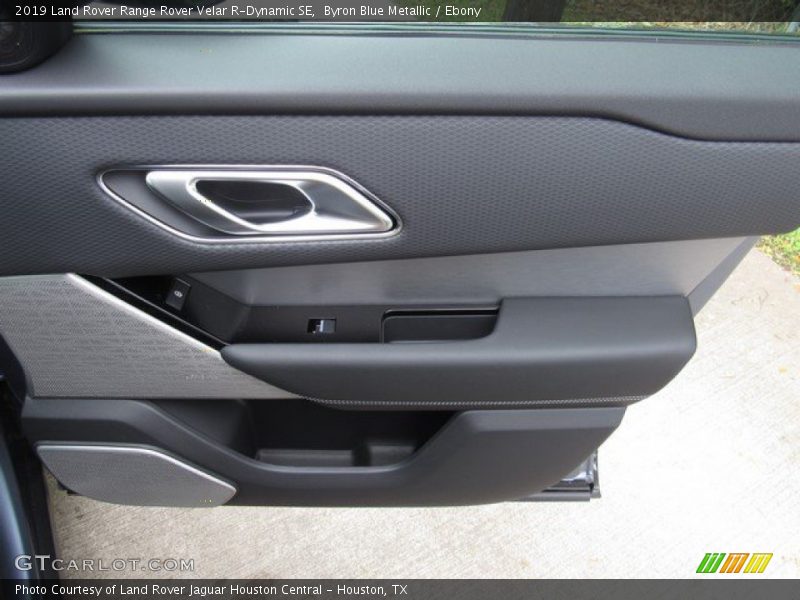 Byron Blue Metallic / Ebony 2019 Land Rover Range Rover Velar R-Dynamic SE