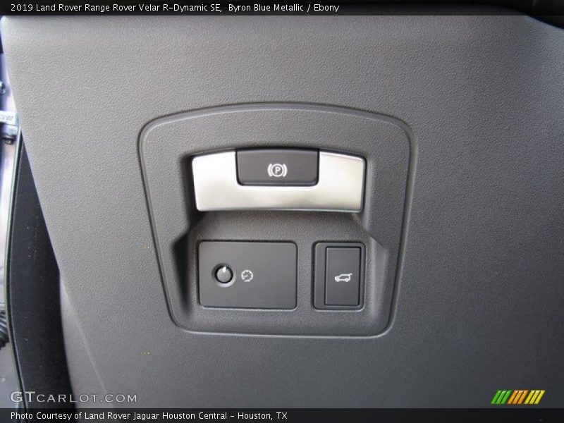 Byron Blue Metallic / Ebony 2019 Land Rover Range Rover Velar R-Dynamic SE