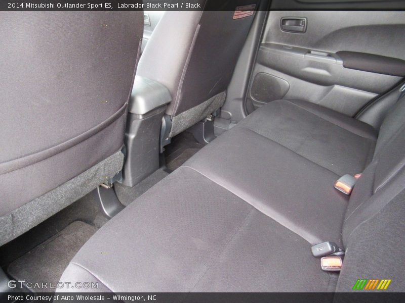 Labrador Black Pearl / Black 2014 Mitsubishi Outlander Sport ES