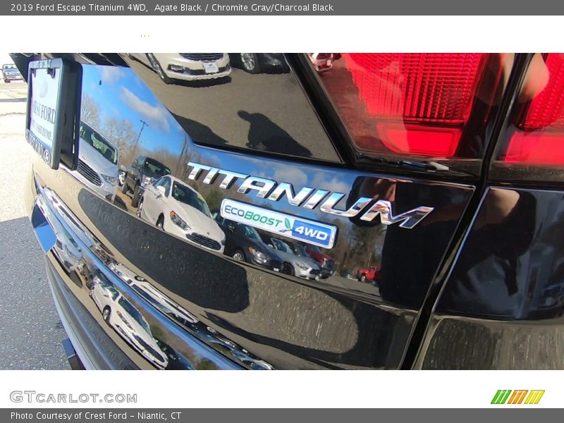 Agate Black / Chromite Gray/Charcoal Black 2019 Ford Escape Titanium 4WD