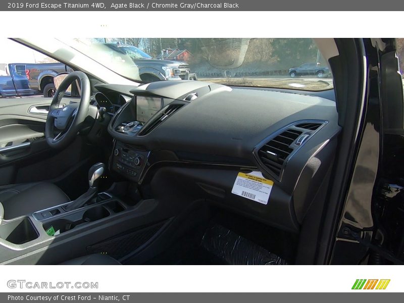 Agate Black / Chromite Gray/Charcoal Black 2019 Ford Escape Titanium 4WD