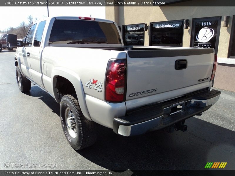 Silver Birch Metallic / Dark Charcoal 2005 Chevrolet Silverado 2500HD LS Extended Cab 4x4
