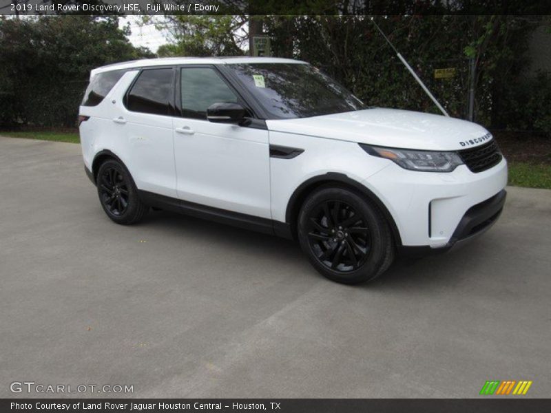 Fuji White / Ebony 2019 Land Rover Discovery HSE