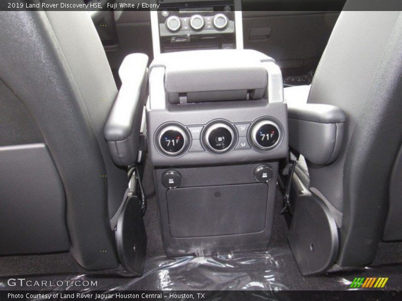 Fuji White / Ebony 2019 Land Rover Discovery HSE