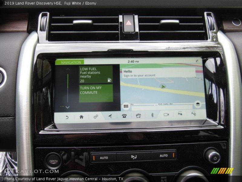 Fuji White / Ebony 2019 Land Rover Discovery HSE