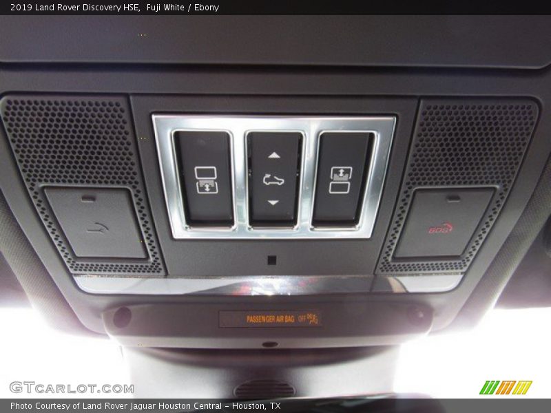 Fuji White / Ebony 2019 Land Rover Discovery HSE