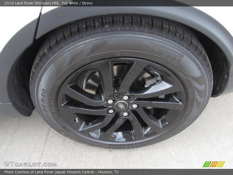 Fuji White / Ebony 2019 Land Rover Discovery HSE
