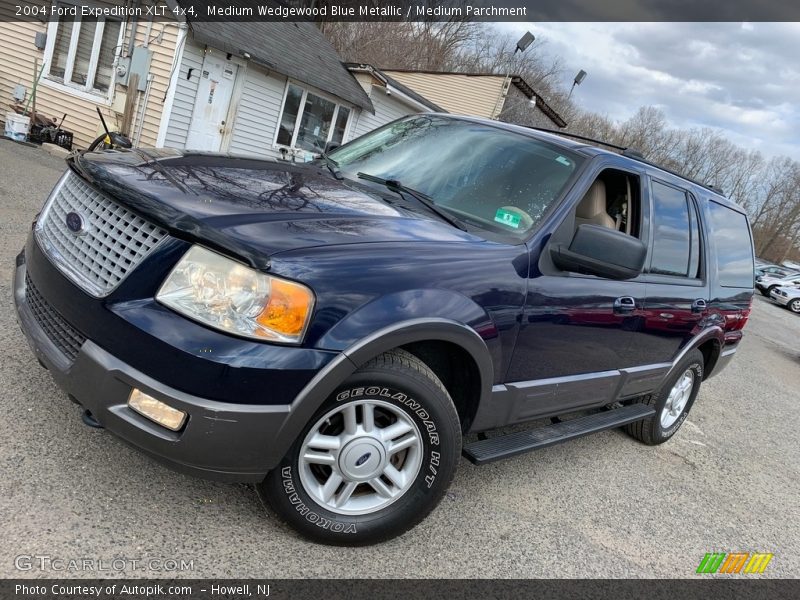 Medium Wedgewood Blue Metallic / Medium Parchment 2004 Ford Expedition XLT 4x4