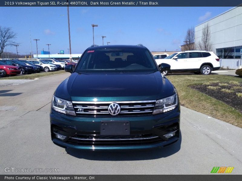 Dark Moss Green Metallic / Titan Black 2019 Volkswagen Tiguan SEL R-Line 4MOTION