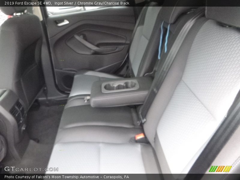 Ingot Silver / Chromite Gray/Charcoal Black 2019 Ford Escape SE 4WD
