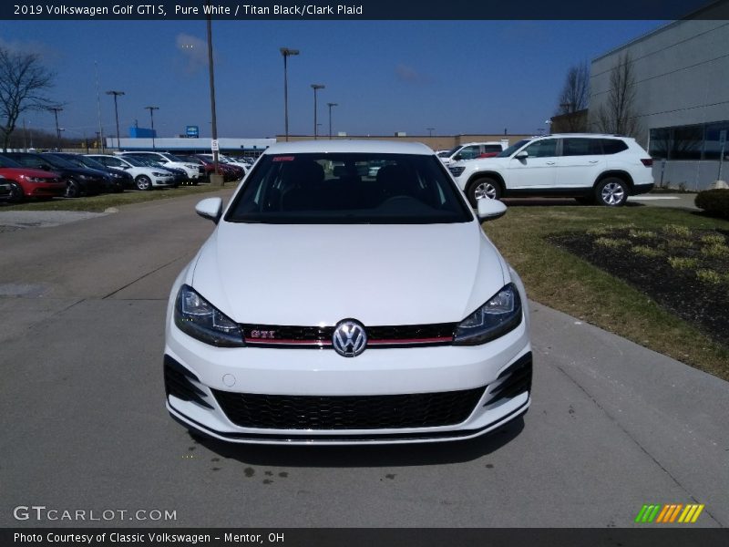Pure White / Titan Black/Clark Plaid 2019 Volkswagen Golf GTI S