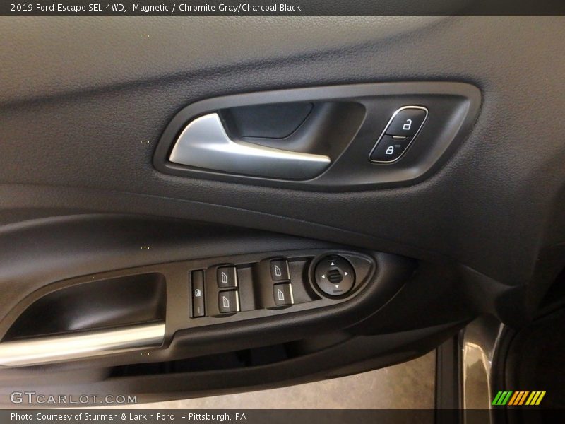 Magnetic / Chromite Gray/Charcoal Black 2019 Ford Escape SEL 4WD