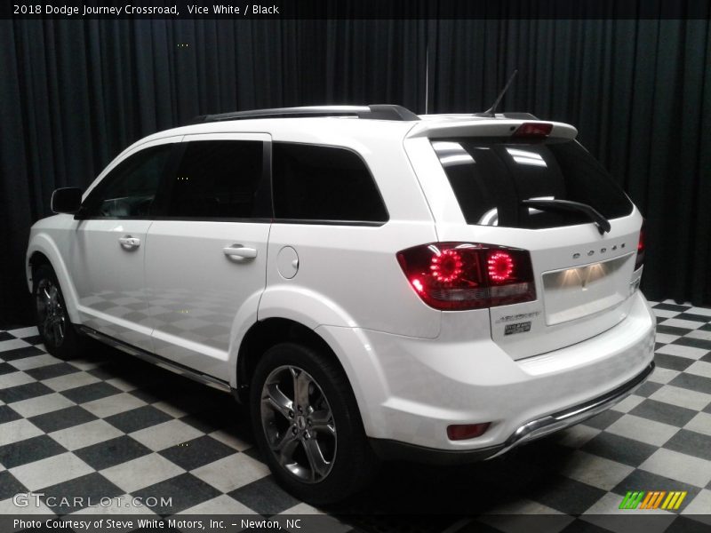 Vice White / Black 2018 Dodge Journey Crossroad