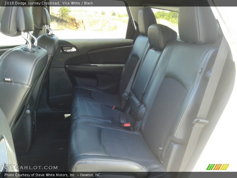 Vice White / Black 2018 Dodge Journey Crossroad