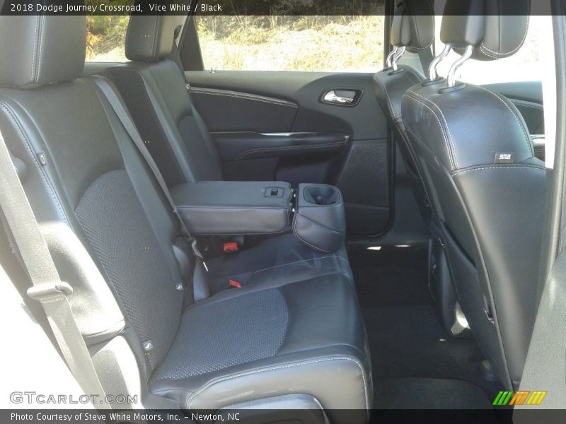 Vice White / Black 2018 Dodge Journey Crossroad