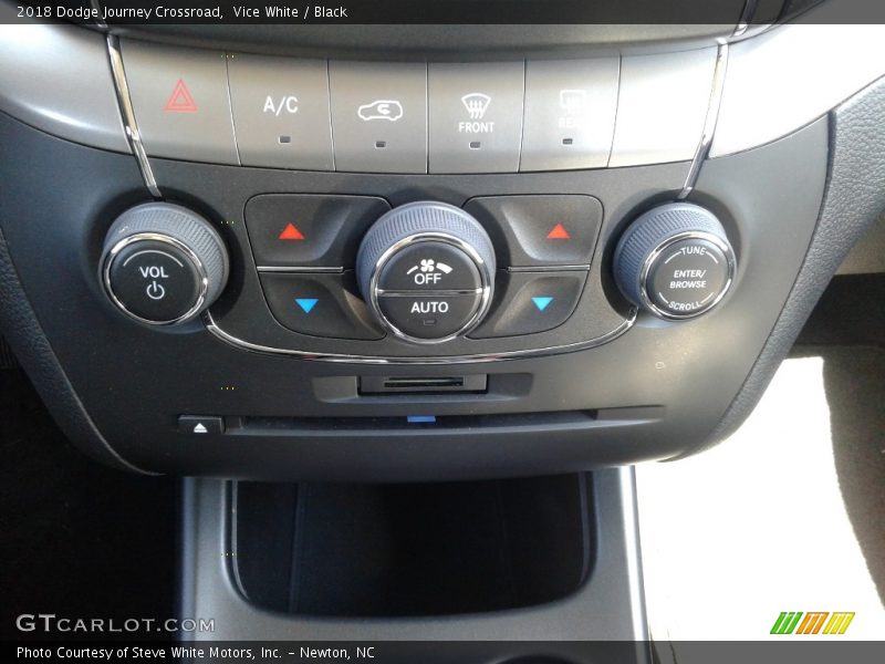 Vice White / Black 2018 Dodge Journey Crossroad