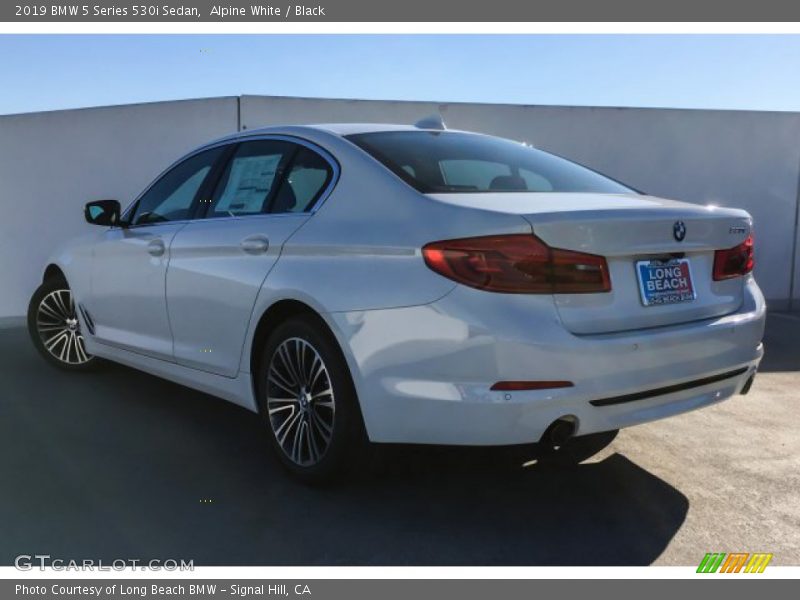 Alpine White / Black 2019 BMW 5 Series 530i Sedan