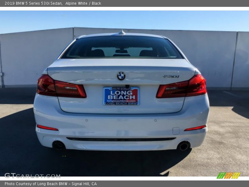 Alpine White / Black 2019 BMW 5 Series 530i Sedan