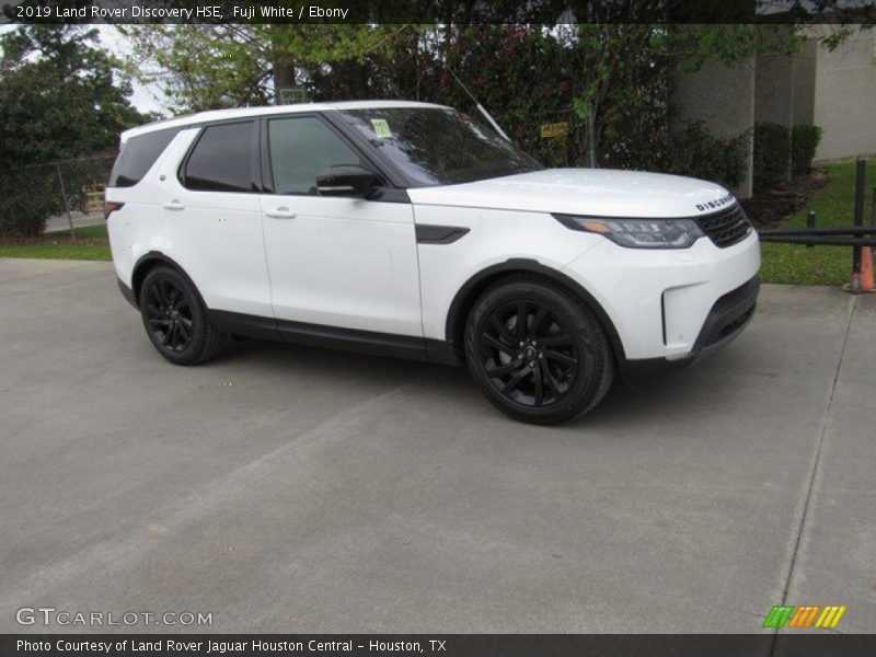 Fuji White / Ebony 2019 Land Rover Discovery HSE