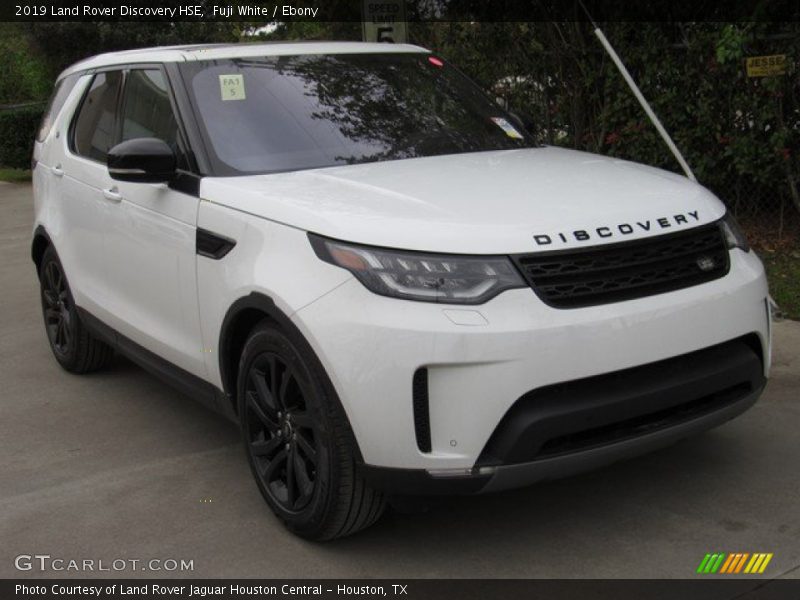 Fuji White / Ebony 2019 Land Rover Discovery HSE