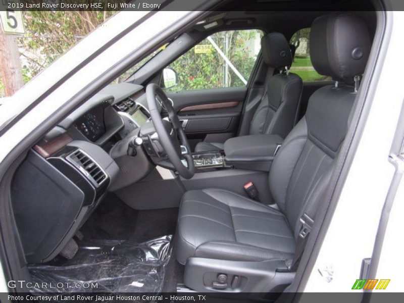 Fuji White / Ebony 2019 Land Rover Discovery HSE