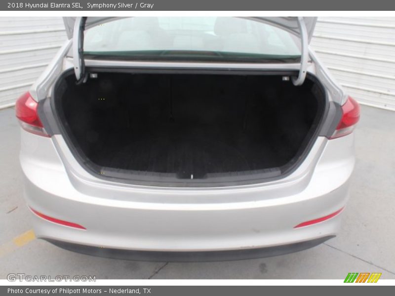 Symphony Silver / Gray 2018 Hyundai Elantra SEL