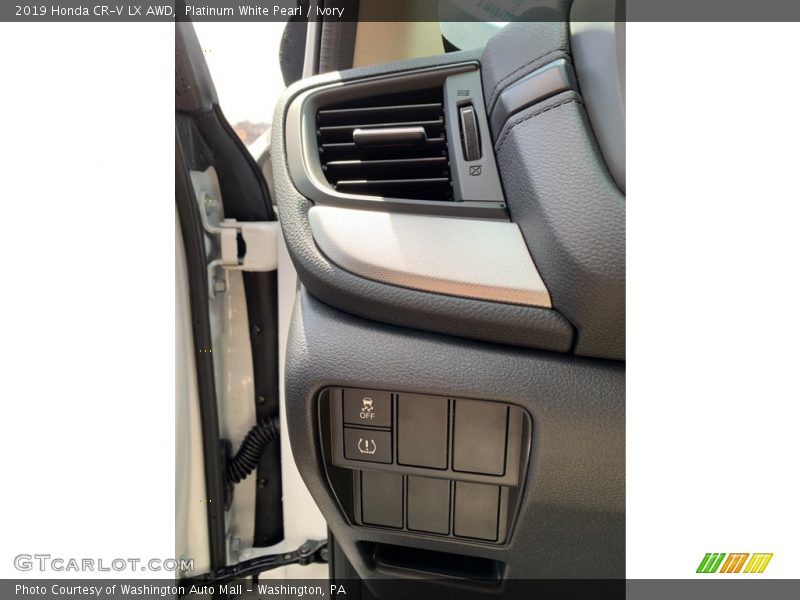 Platinum White Pearl / Ivory 2019 Honda CR-V LX AWD