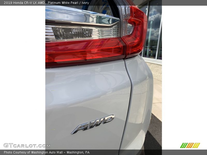 Platinum White Pearl / Ivory 2019 Honda CR-V LX AWD