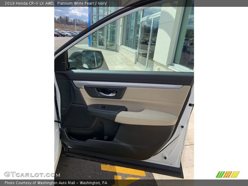 Platinum White Pearl / Ivory 2019 Honda CR-V LX AWD
