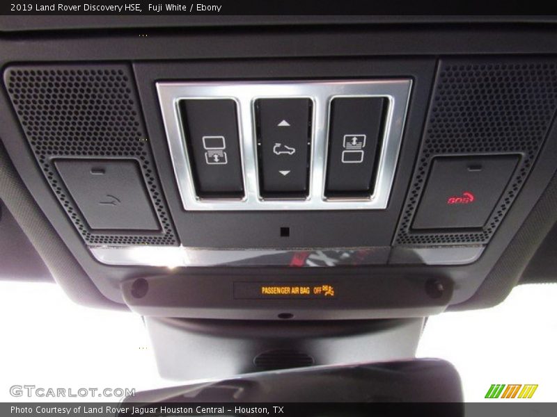 Fuji White / Ebony 2019 Land Rover Discovery HSE