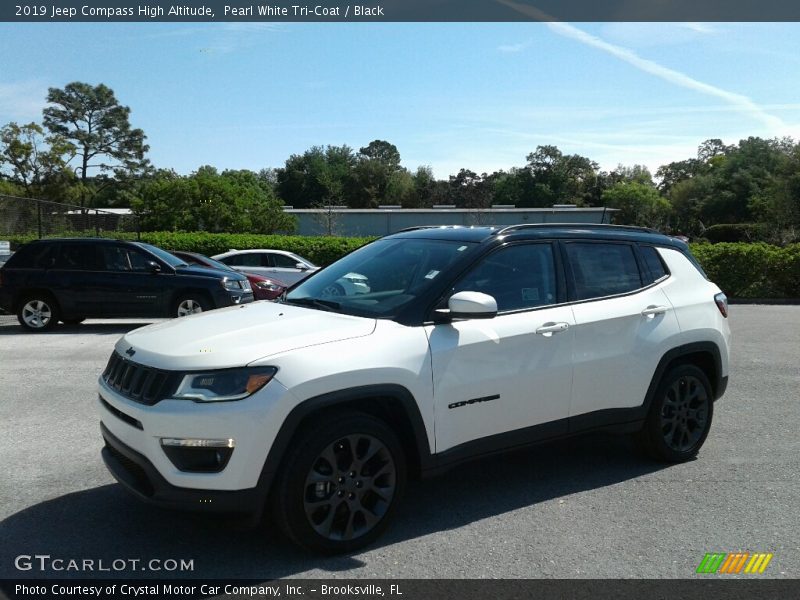 Pearl White Tri–Coat / Black 2019 Jeep Compass High Altitude