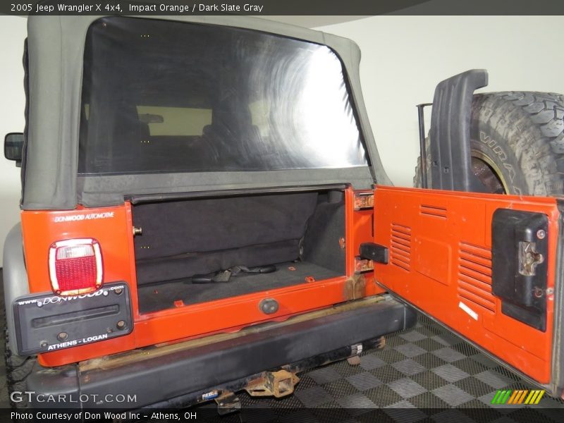 Impact Orange / Dark Slate Gray 2005 Jeep Wrangler X 4x4