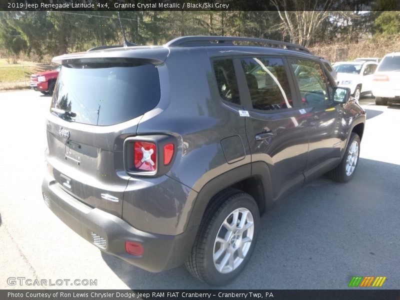 Granite Crystal Metallic / Black/Ski Grey 2019 Jeep Renegade Latitude 4x4