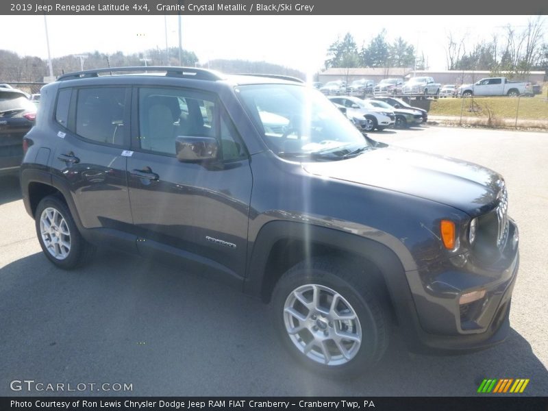 Granite Crystal Metallic / Black/Ski Grey 2019 Jeep Renegade Latitude 4x4