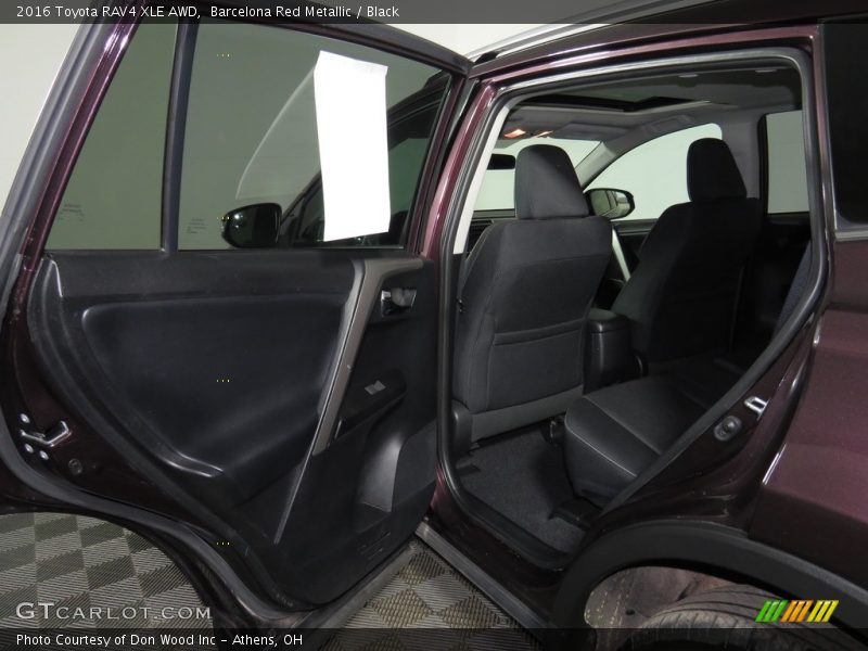 Barcelona Red Metallic / Black 2016 Toyota RAV4 XLE AWD