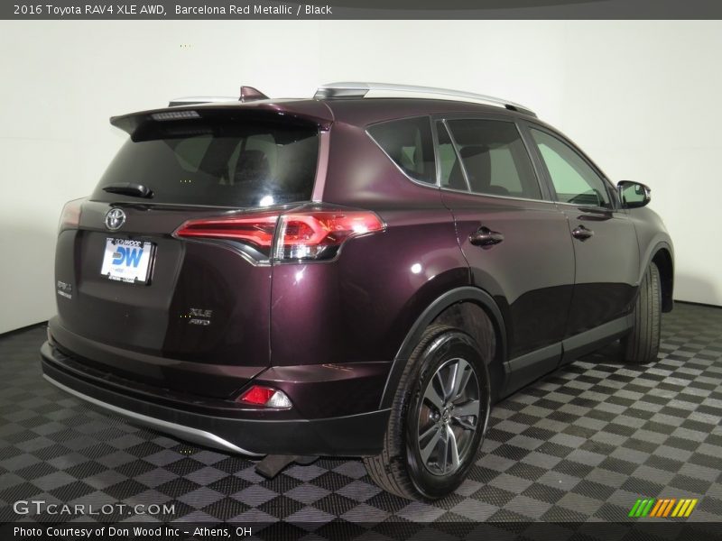 Barcelona Red Metallic / Black 2016 Toyota RAV4 XLE AWD