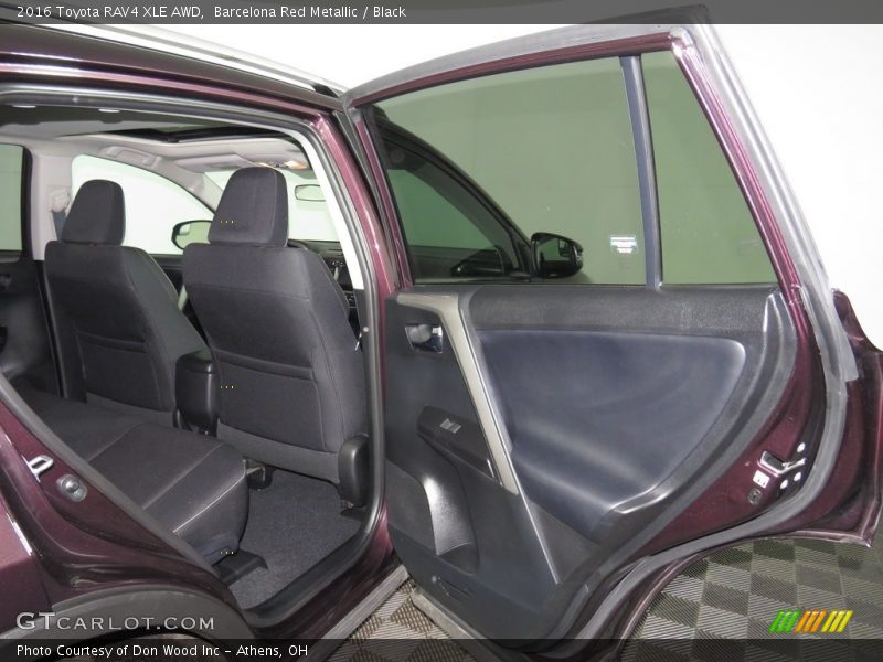 Barcelona Red Metallic / Black 2016 Toyota RAV4 XLE AWD