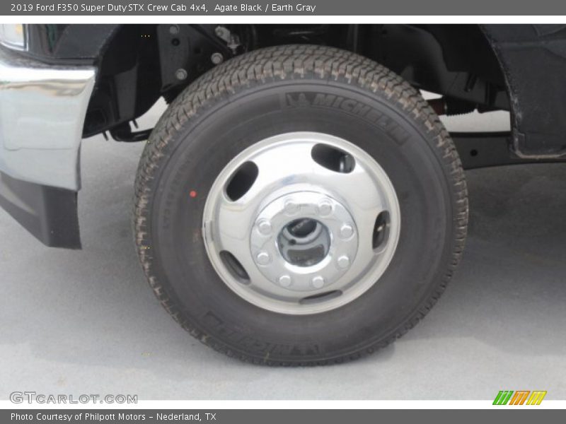 Agate Black / Earth Gray 2019 Ford F350 Super Duty STX Crew Cab 4x4