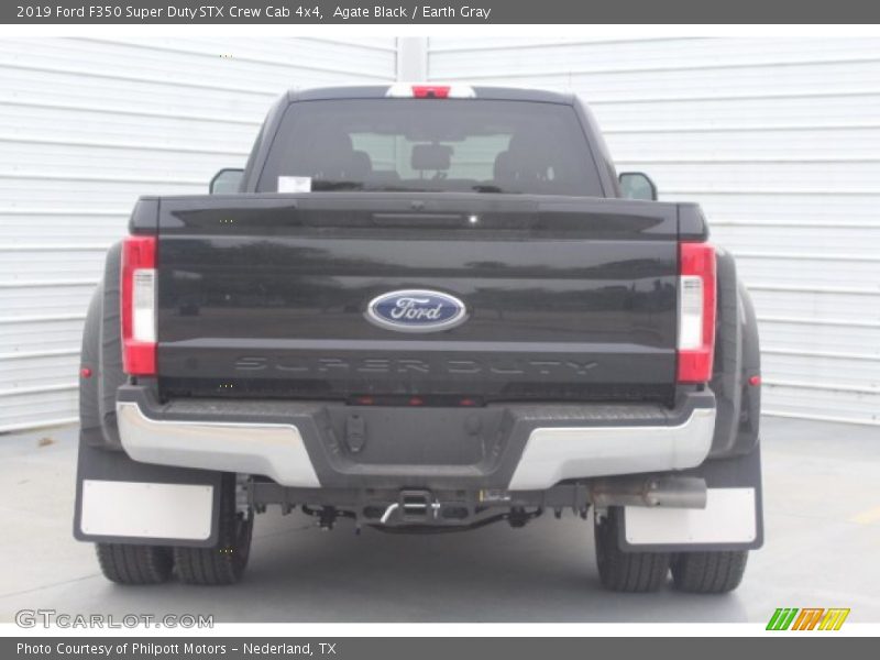 Agate Black / Earth Gray 2019 Ford F350 Super Duty STX Crew Cab 4x4