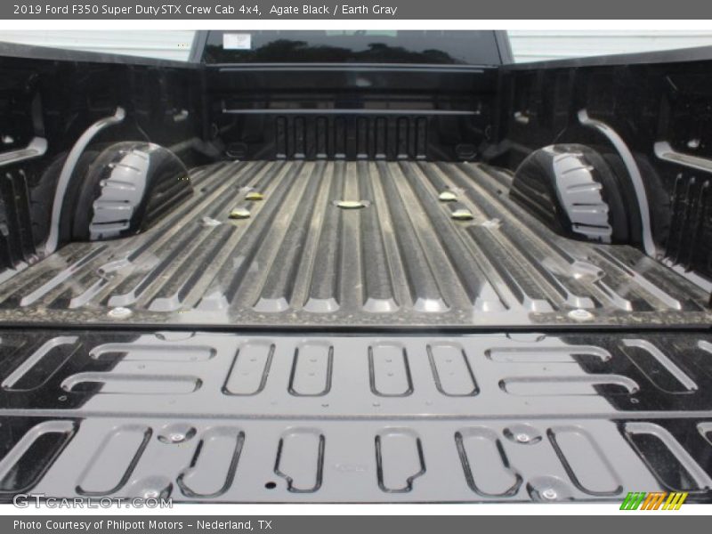 Agate Black / Earth Gray 2019 Ford F350 Super Duty STX Crew Cab 4x4