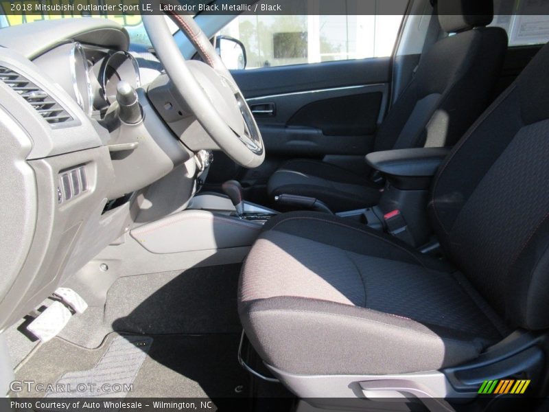 Labrador Black Metallic / Black 2018 Mitsubishi Outlander Sport LE