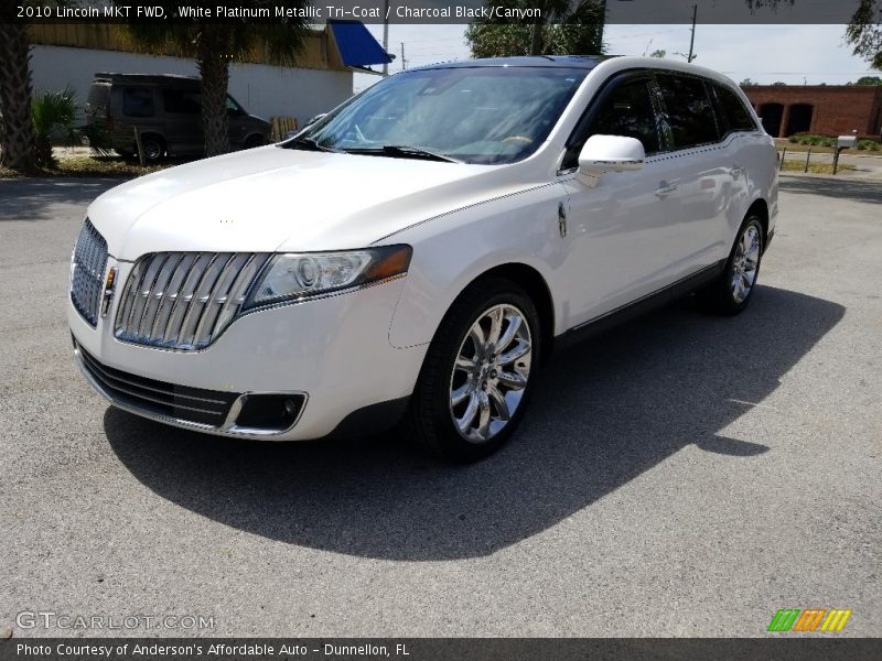 White Platinum Metallic Tri-Coat / Charcoal Black/Canyon 2010 Lincoln MKT FWD