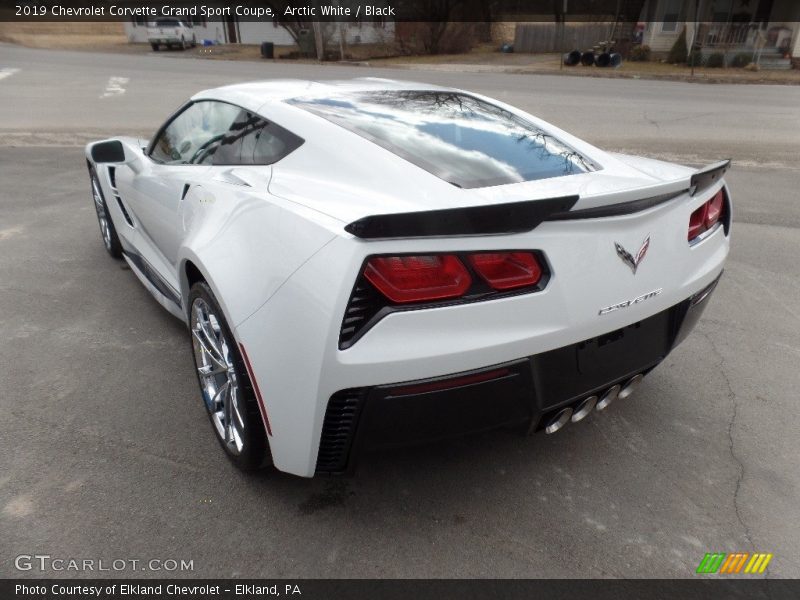 Arctic White / Black 2019 Chevrolet Corvette Grand Sport Coupe
